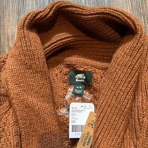BNWT Roots Brown Cardigan Sweater with Chunky Ribbed Knit